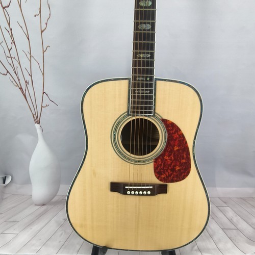 Chitarra acustica stile - , martin