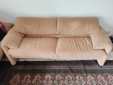 2 divani e 1 poltrona Cassina usati totale 5 posti in Alcantara color rosa cipri