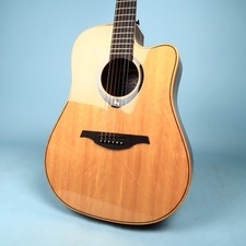 Lag Guitars Tramontane HyVibe