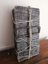 Antica scatola Dubbuk