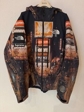 Giacca Supreme x The North