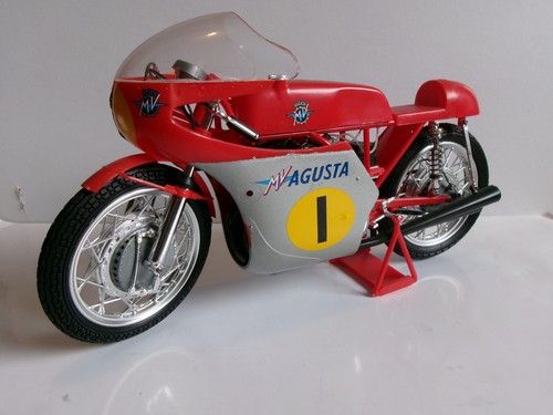 Giacomo agostini mv - giacomo, agusta