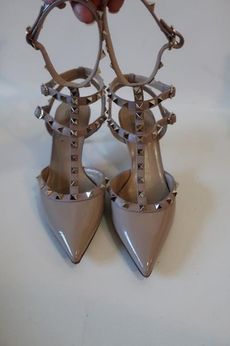 Valentino garavani rockstud - garavani,