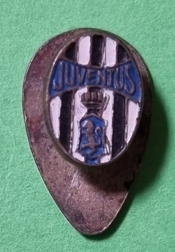 Vecchio distintivo juventus - vecchio,