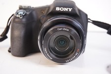 Sony DSC-HX 100 V compatta
