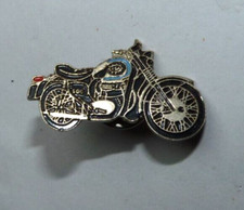 vintage pin's pins  Moto