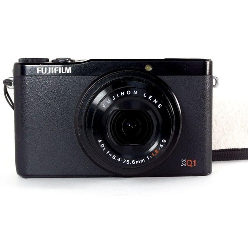 Fotocamera digitale compatta