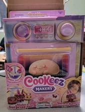 🎁🎄COOKEEZ MAKERY Sweet