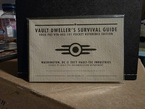 Fallout vault dweller - 3,