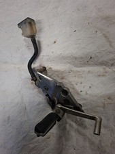 PLATINE AVANT DROITE AVEC