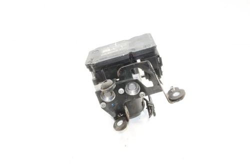 Volvo v60 31423348 - volvo, pompa