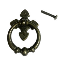 Pomolo a pendente in metallo