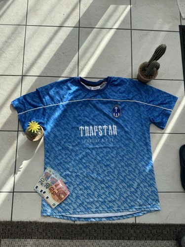 Tshirt trapstar taglia con - tshirt, l