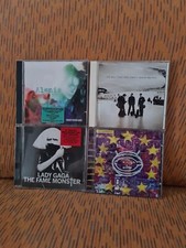 15 Cd cantanti stranieri , usati ma perfettamente conservati .