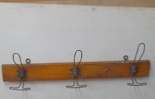 Attaccapanni Appendiabiti In Legno E Ferro Da Parete Vintage.  Lunghezza  65 Cm.