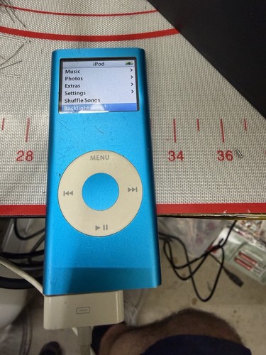 Ipod nano 4gb blue - ipod,