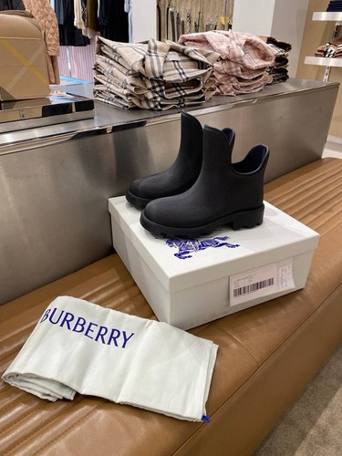 Burberry rubber ankle boots - rubber,