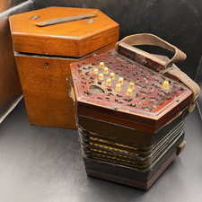 Antica Concertina ottagonale 20 bottoni vittoriana numerata 147572