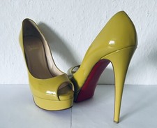 Christian Louboutin Lady Peep