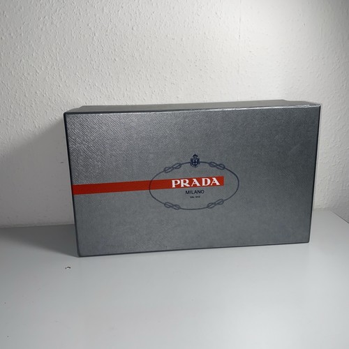 Prada scatola per - prada,