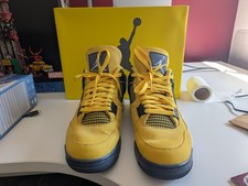Air Jordan 4 Retro Tour Giallo