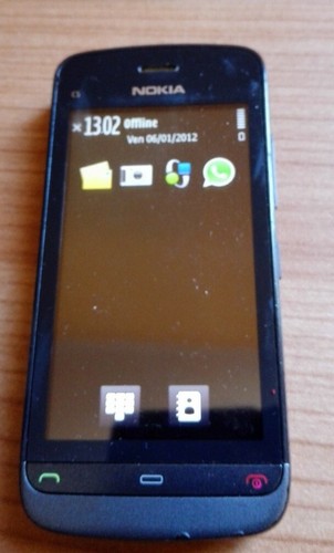 Nokia usato con - c5-03,