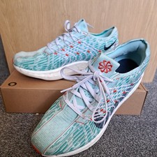 Nike Flyknit Pegasus Turbo