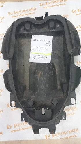 Vano sottosella yamaha city - vano, x-city
