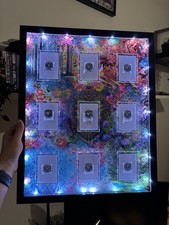 Espositore Pokemon Eeveelutions Umbreon Godpack Prismatic Evolution Raw PSA Bgs