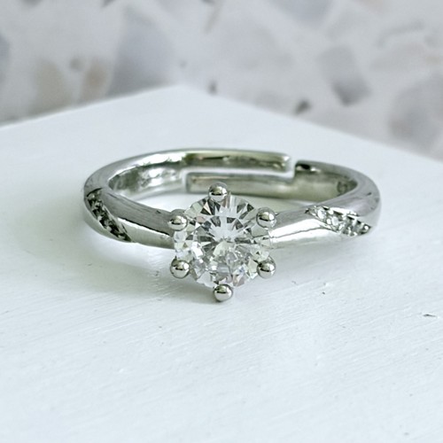 Anello donna solitario