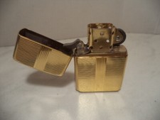 Zippo lighter vintage brass - ,