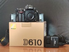 vendo Nikon D610+obbiettivi 24-70 2,8+70-200 2,8+50 1,4+ flash sb700 come da fot