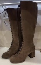 Stivali al ginocchio stringati