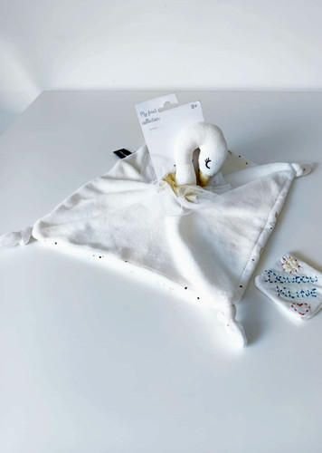 Doudou plat carré cygne - plat,