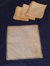 N. 17 Fazzolettini Preziosi