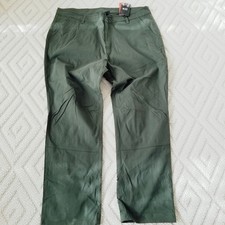Pantaloni AP 42x32 Mountain
