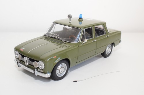 B81 minichamps alfa romeo - minichamps,
