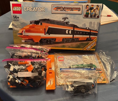 Lego creator expert 10233 - creator,