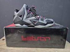 Taglia 10 - Nike LeBron 11