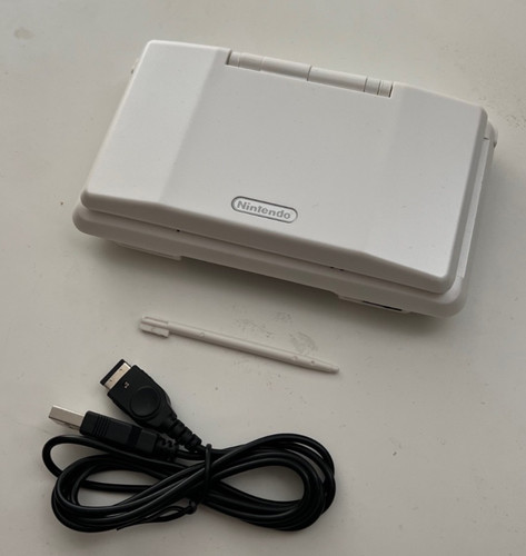 Nintendo classic ntr 001 - ds,