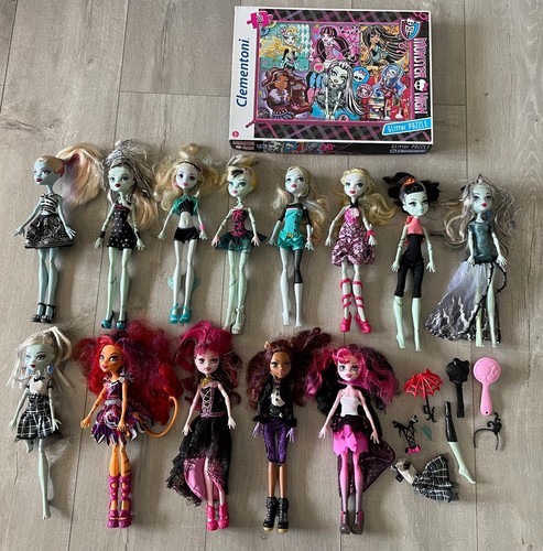 Lot poupées monster - +, 1