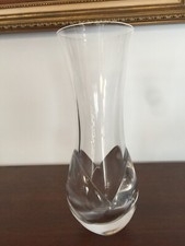 VASO CRISTALLO  DAUM FRANCE  MARCHIO INCISO H. CM  27  D. 11 GRAMMI  1707