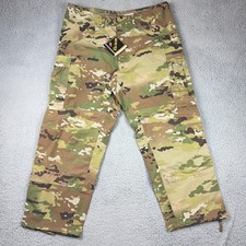 Pantalone Multicam modello