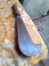 Antica roncola in ferro