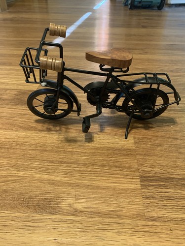 Bicicletta vintage - bicicletta, in
