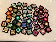 Lotto 50 quadrati della nonna 5 pollici E uncinetto coperta sciarpa cuscini borse e altro