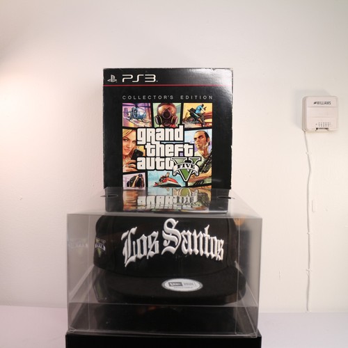 Grand theft auto collector - theft, v
