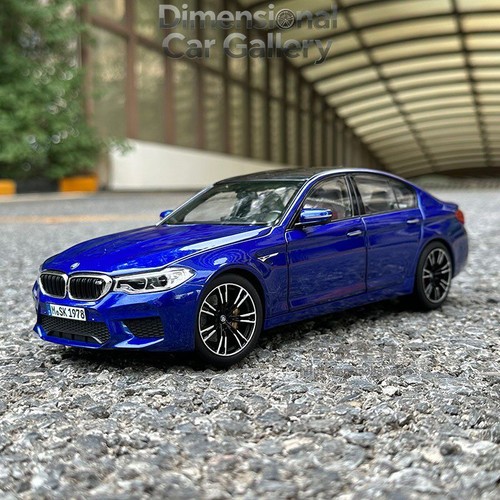 Modellino auto pressofuso - , 1/18