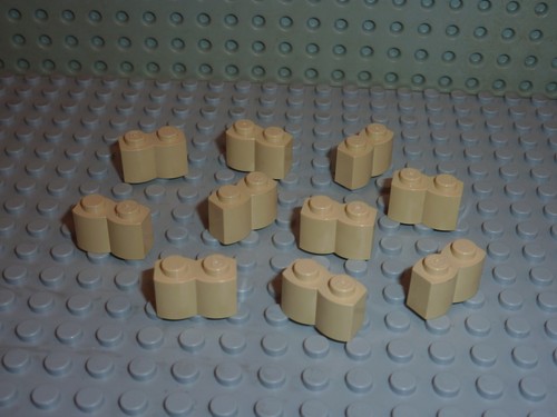 Lego bricks tan - 10,