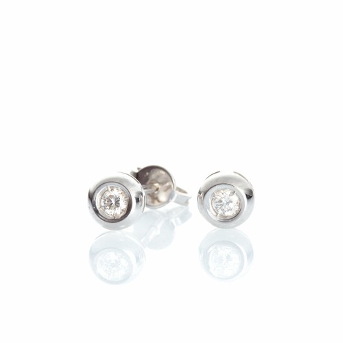Orecchini punto luce con - punto,